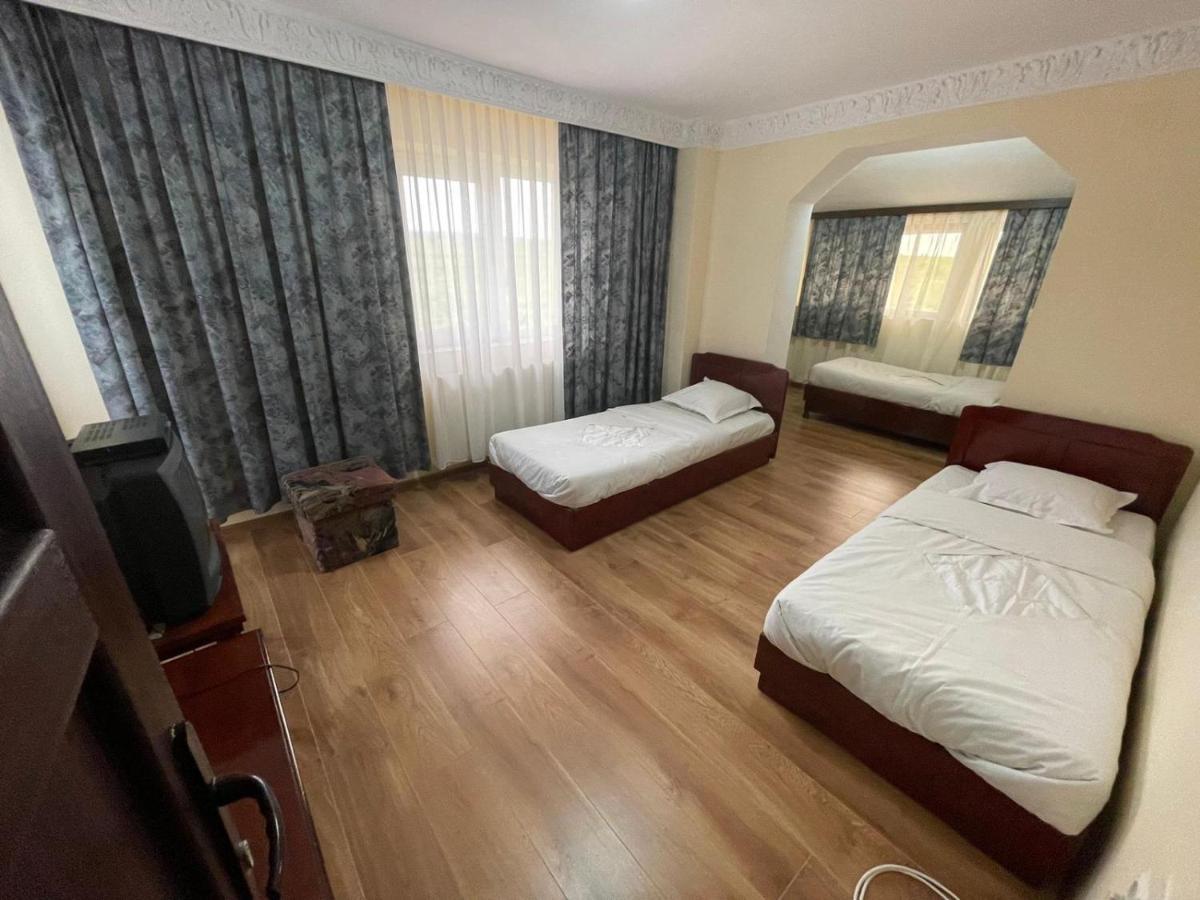 Motel Orion Obrejita Екстер'єр фото