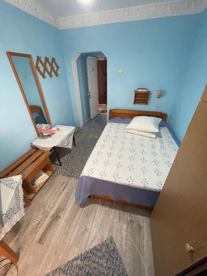 Motel Orion Obrejita Екстер'єр фото