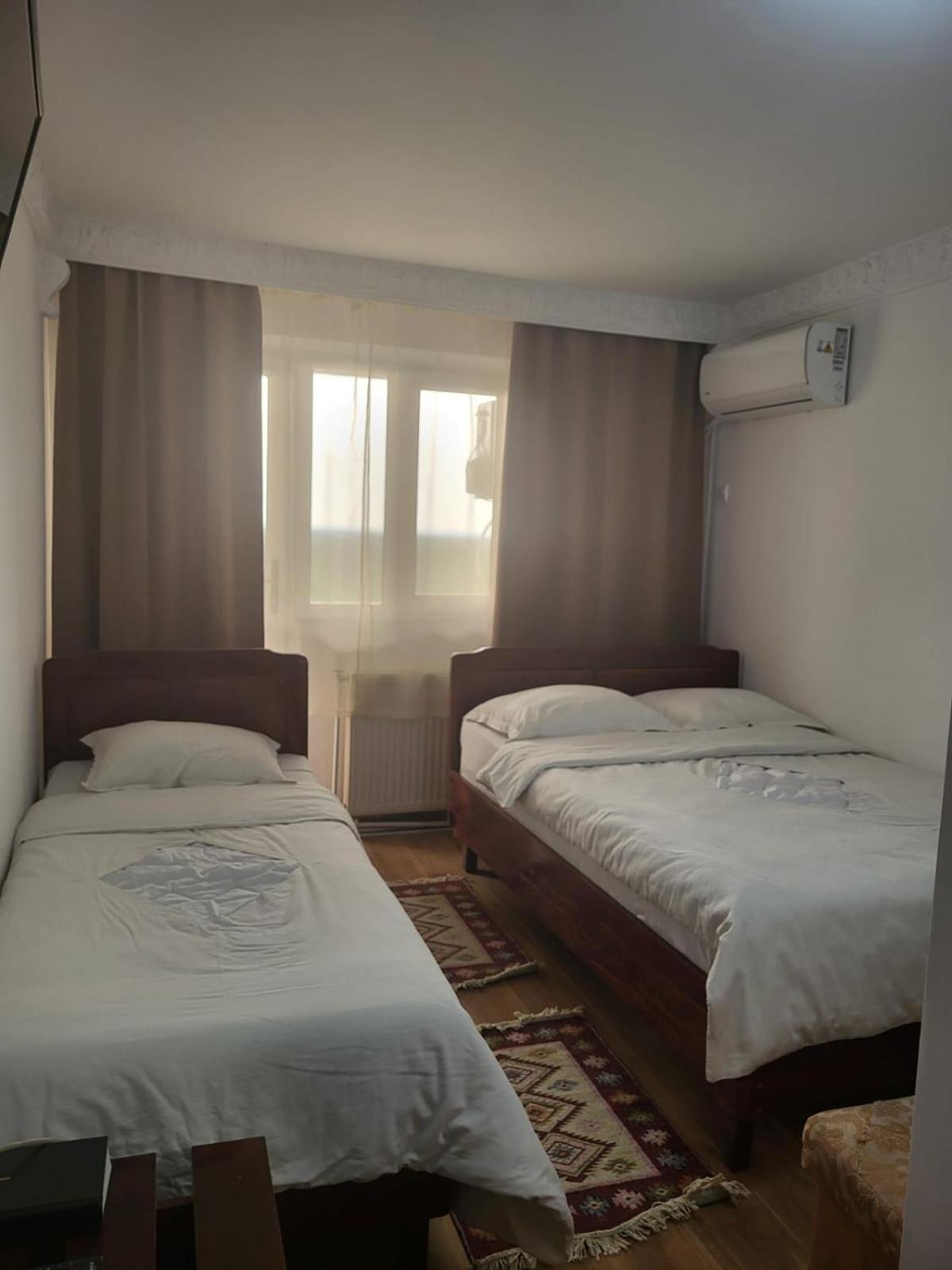 Motel Orion Obrejita Екстер'єр фото